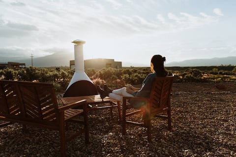 Great Views, Rave Reviews, SW Art, Hot Tub, Kiva