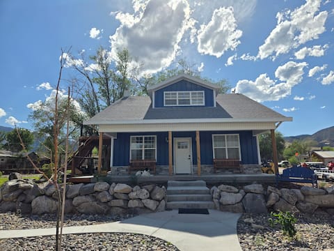 Marysvale Mainstreet Home