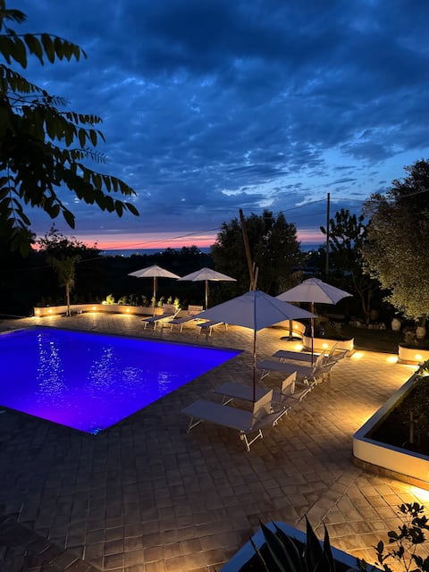 *Villa with Private Pool 2 km from Tropea