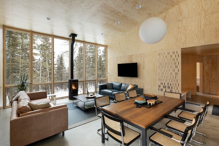 private sauna/firepit/BBQ - Grey