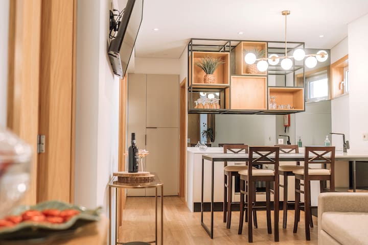 Alma Invicta Alegria II gallery image 2