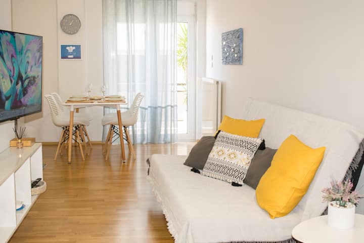 кът за сядане с разтегателен диван за един/двама души