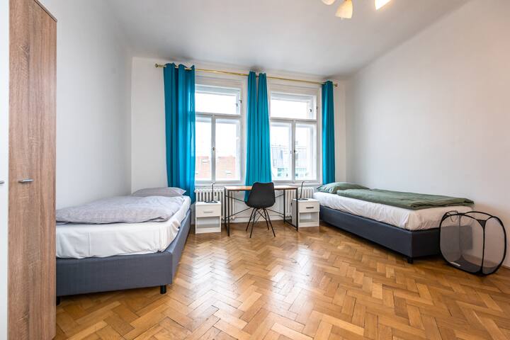 Safarikova 18 apartment VII. gallery image 5