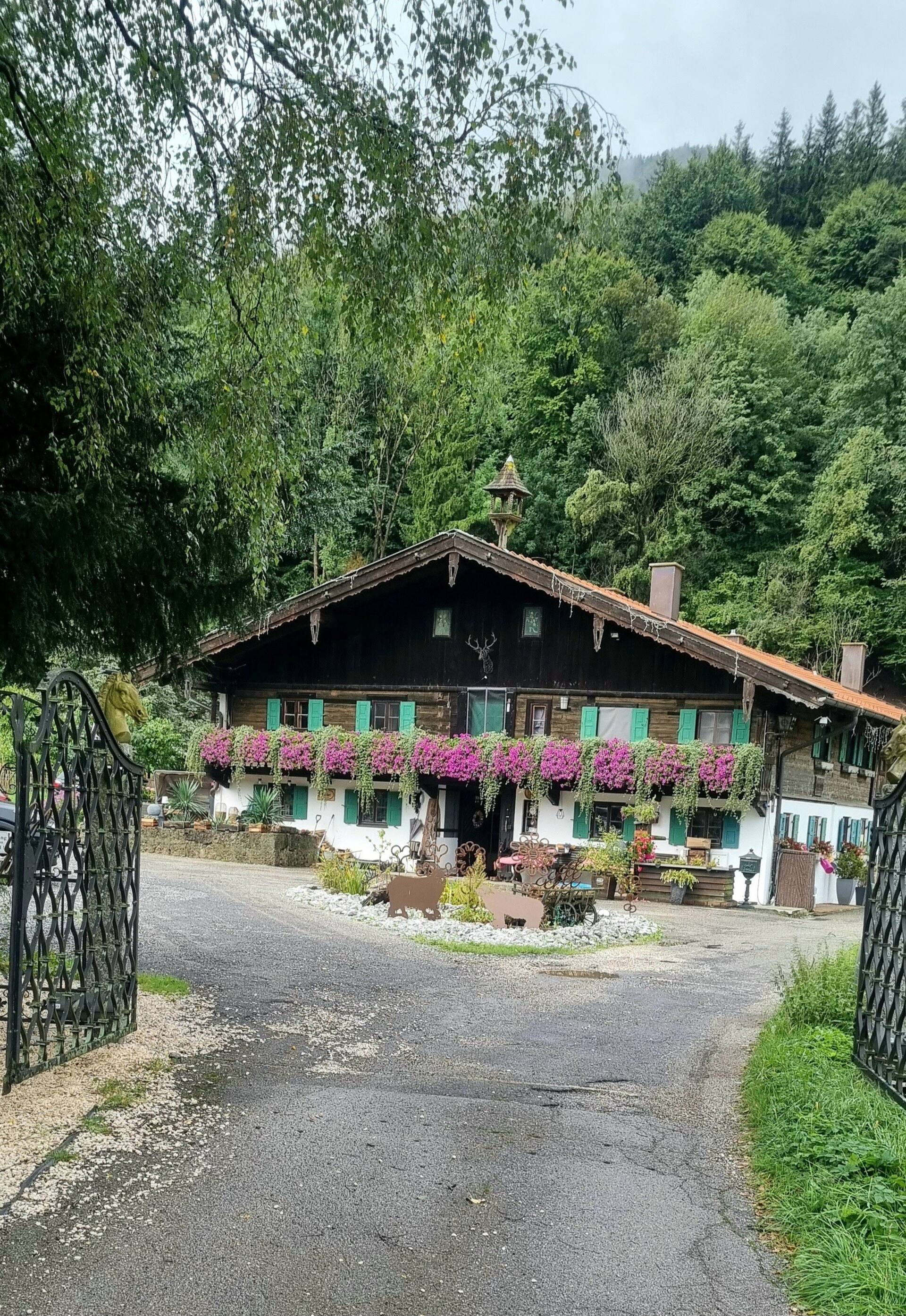 Apartment Riederhof 130 square meters, 3 bedrooms for up to 10 pers