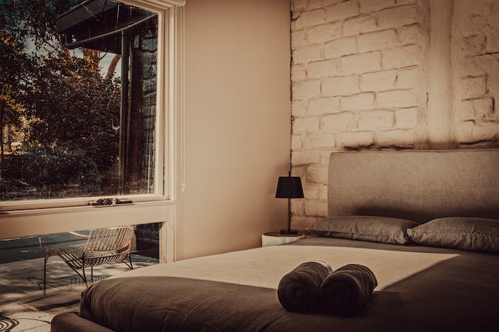 Queen Bed - AH Beard mattress. 