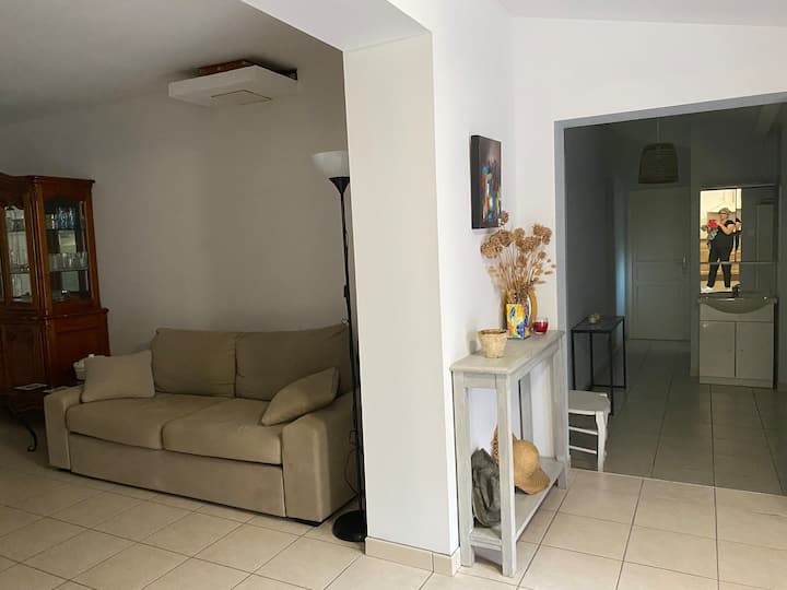 მისაღები ოთახი