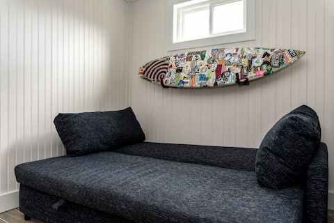 Successful Airbnb property: The Sandbox - 1 minute walk to beach! in Wrightsville Beach