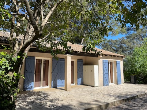Villa languedocienne entre mer et garrigue