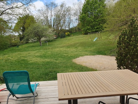 Home in country at 20mn from 24h Le Mans circuit
