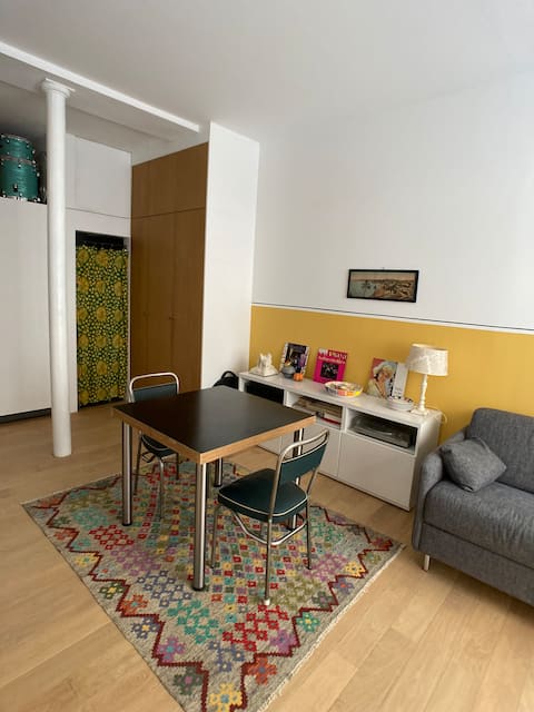 Airbnb performant: Loft Apartment in Central Paris à Paris 10e Arrondissement