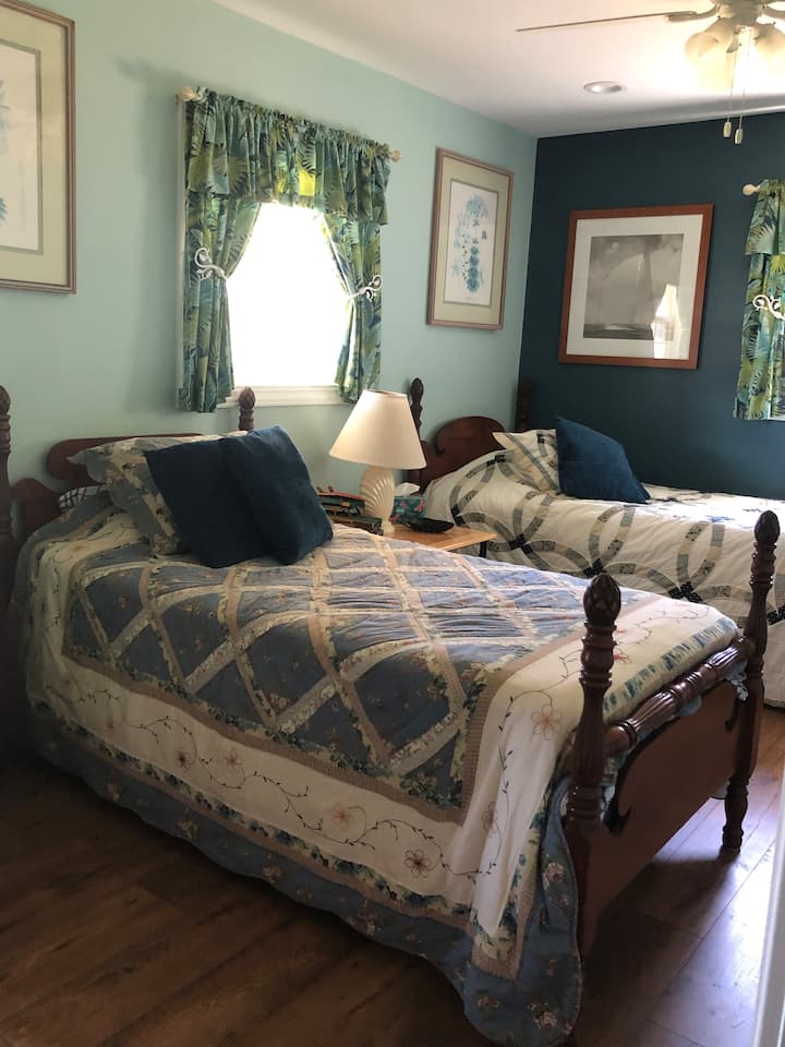 საძინებელი 1