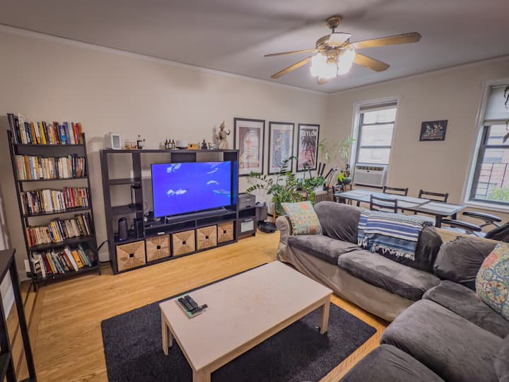 Save 20% | Spacious 1br In Astoria 5 Min To Subway - New York