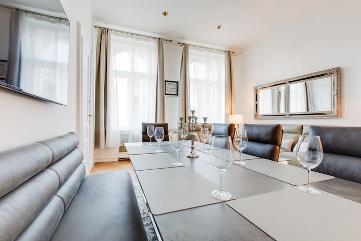 Wenceslas Square Royal Residence Apartments gallery image 3