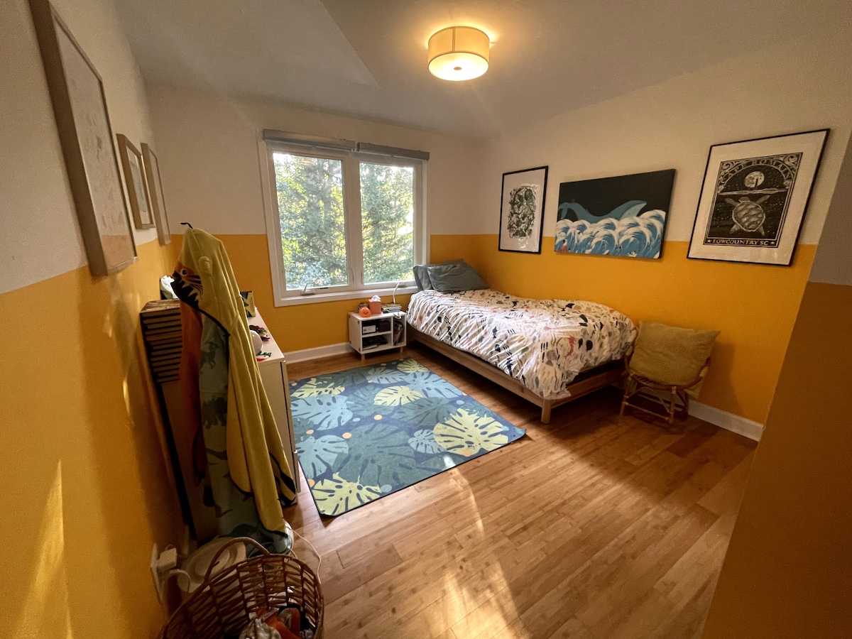 Dormitorio para niños. Se puede convertir en 2 camas individuales.