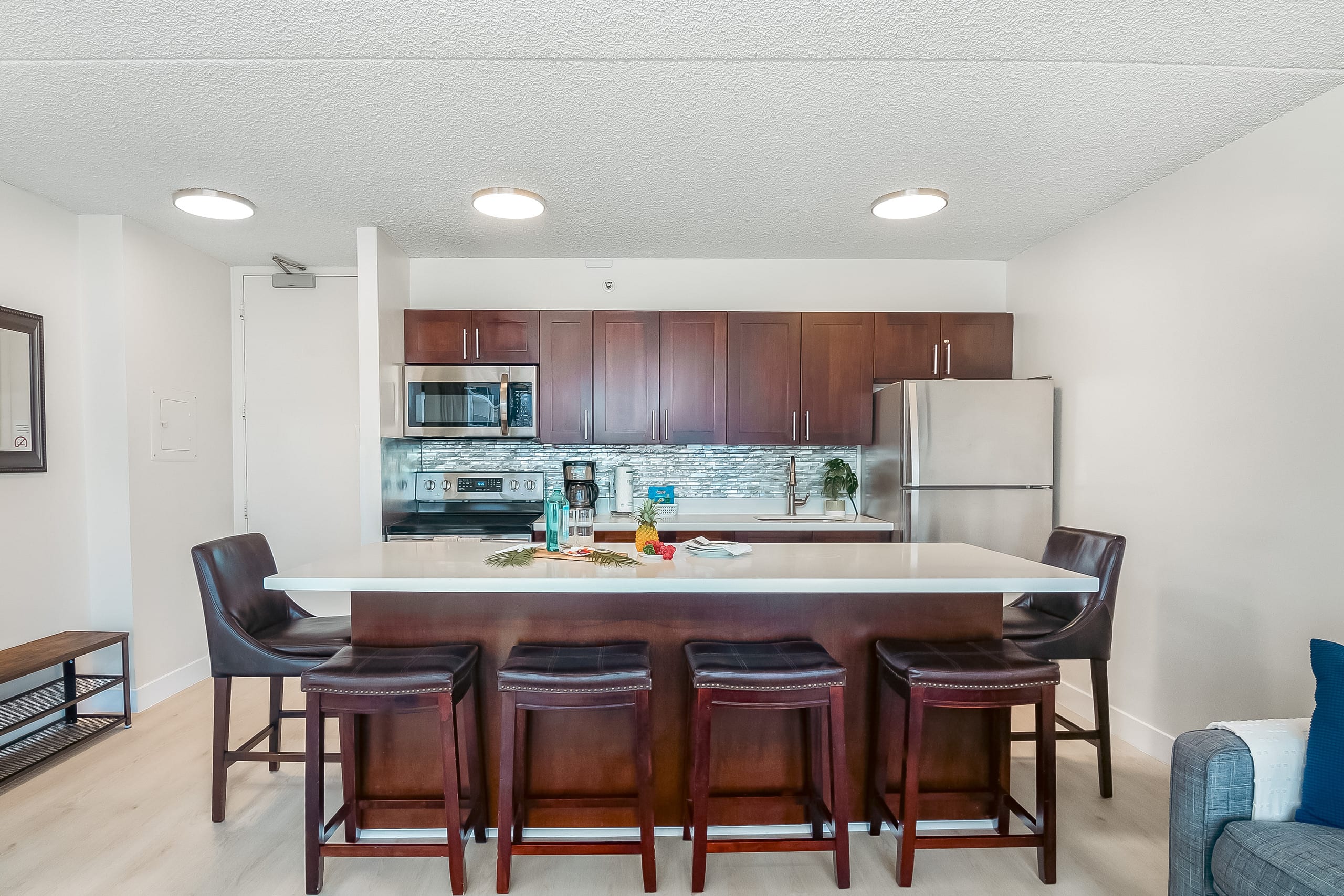 Condo in Honolulu · ★4.87 · 1 bedroom · 3 beds · 1 private bath - Image 22