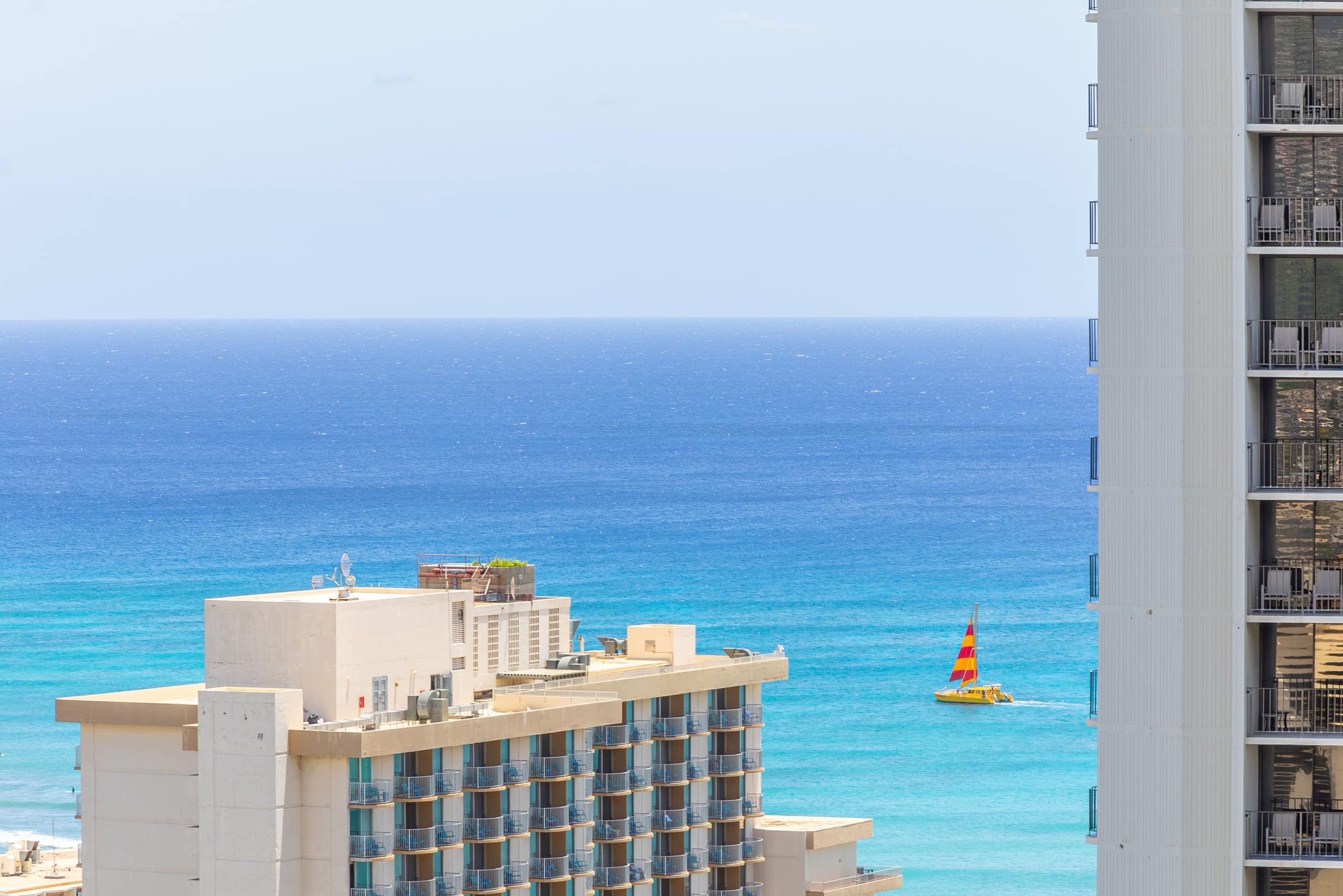 Condo in Honolulu · ★4.87 · 1 bedroom · 3 beds · 1 private bath - Image 51