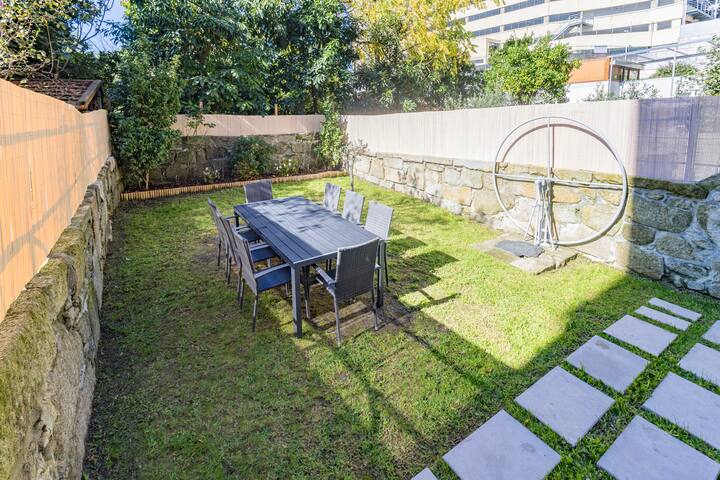 Alegria Rubi: Urban Oasis in the city center gallery image 3