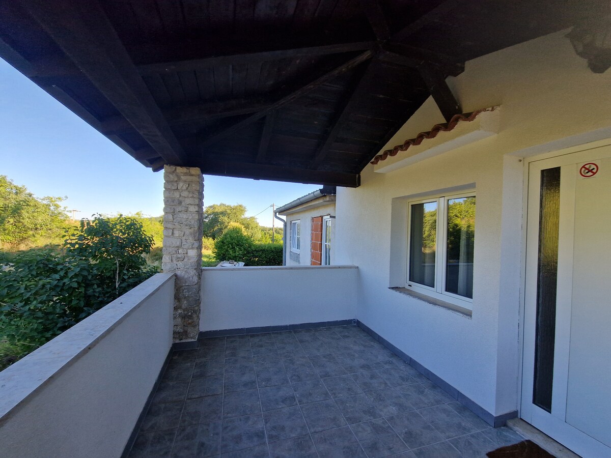 1B · Apartment Porec T&T