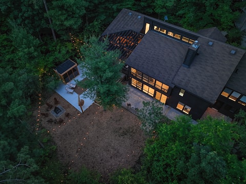 Priolo on the Trail: Japandi Retreat w Nordic Spa