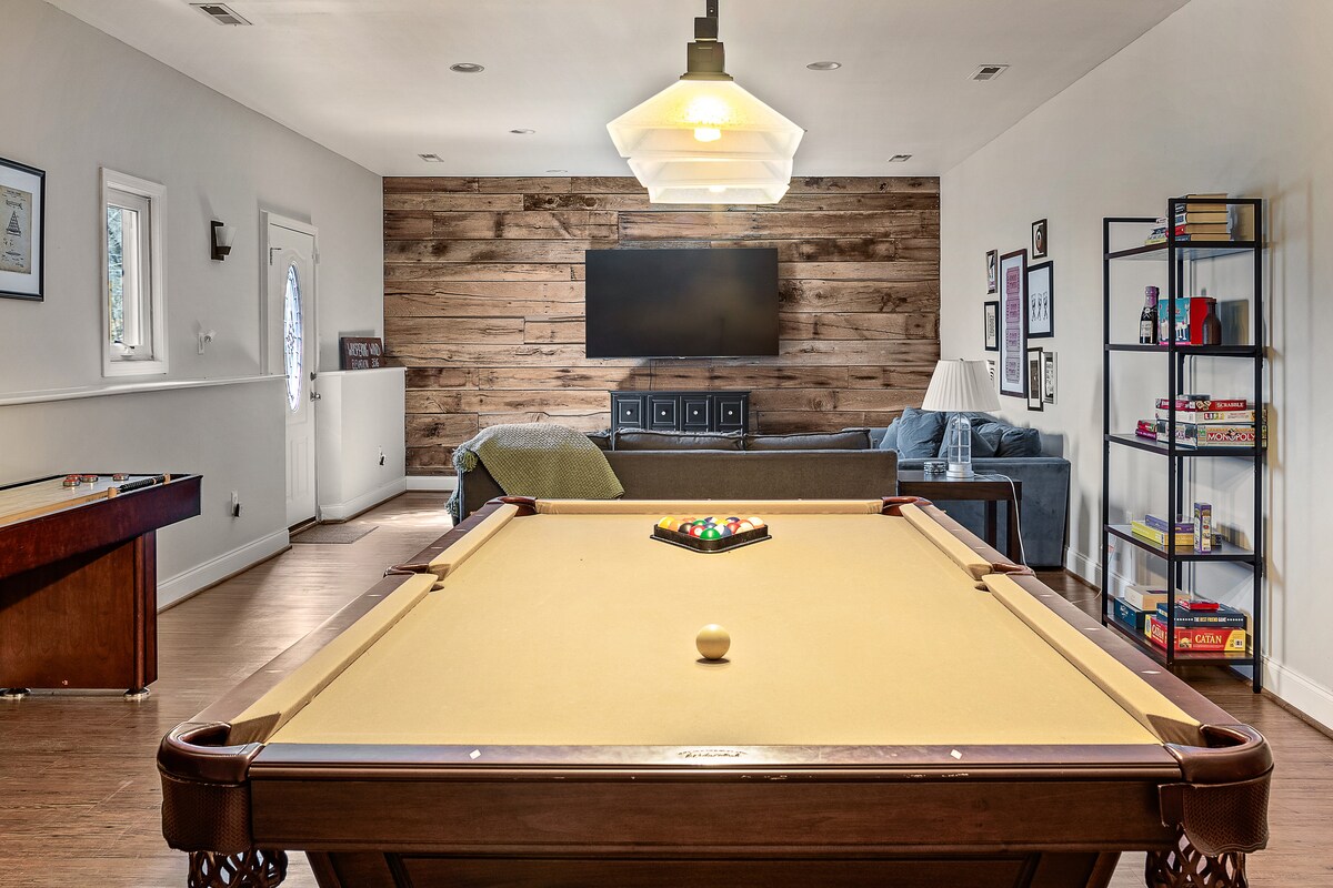 Chumba cha sinema! Meza ya bwawa, ubao wa kuogelea, michezo na zaidi. 