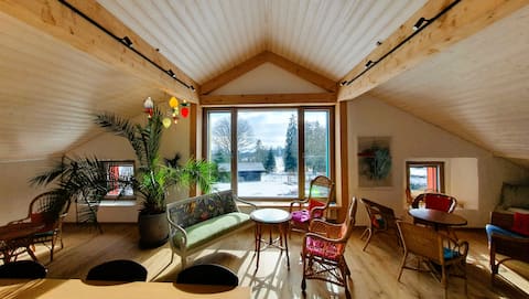 LODGES Accommodation from 5 people