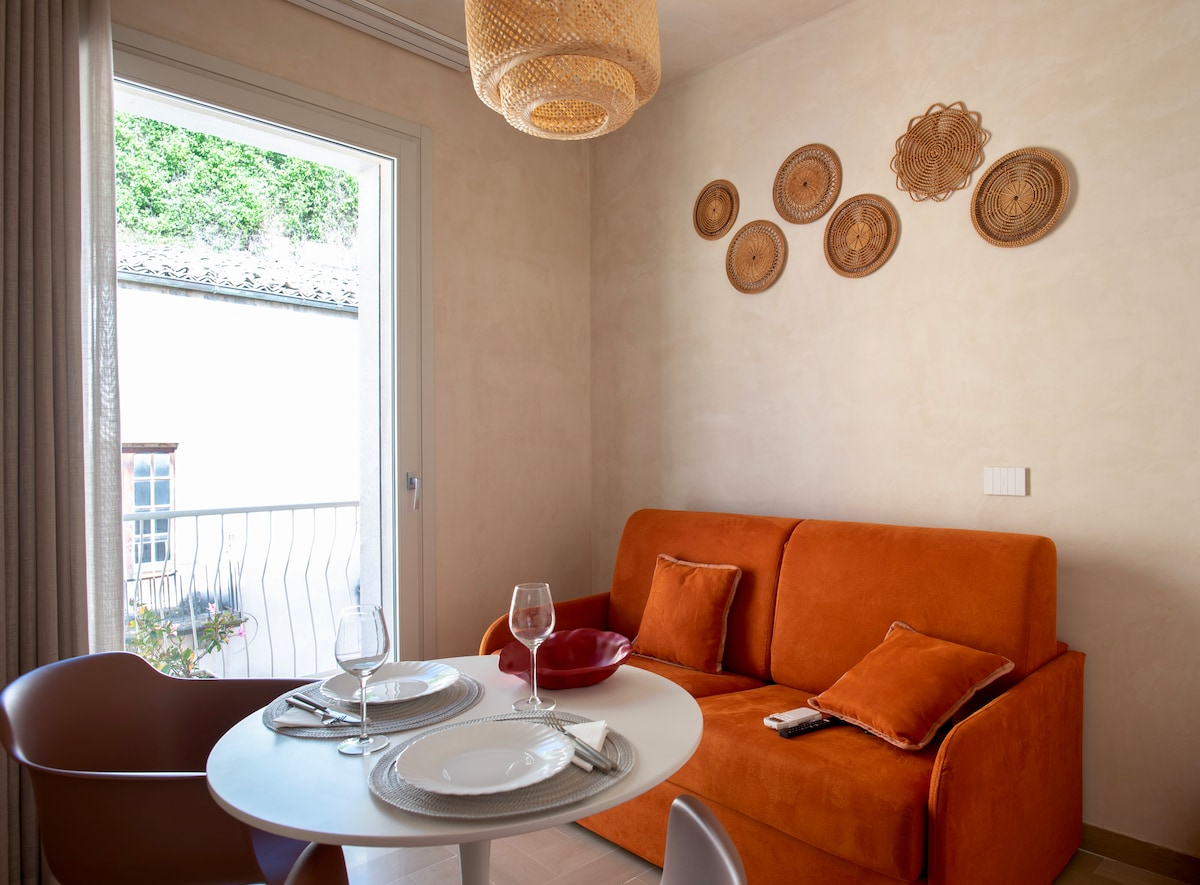 Top Airbnb: Irene's house - Origano, apartment with a view in Ragusa