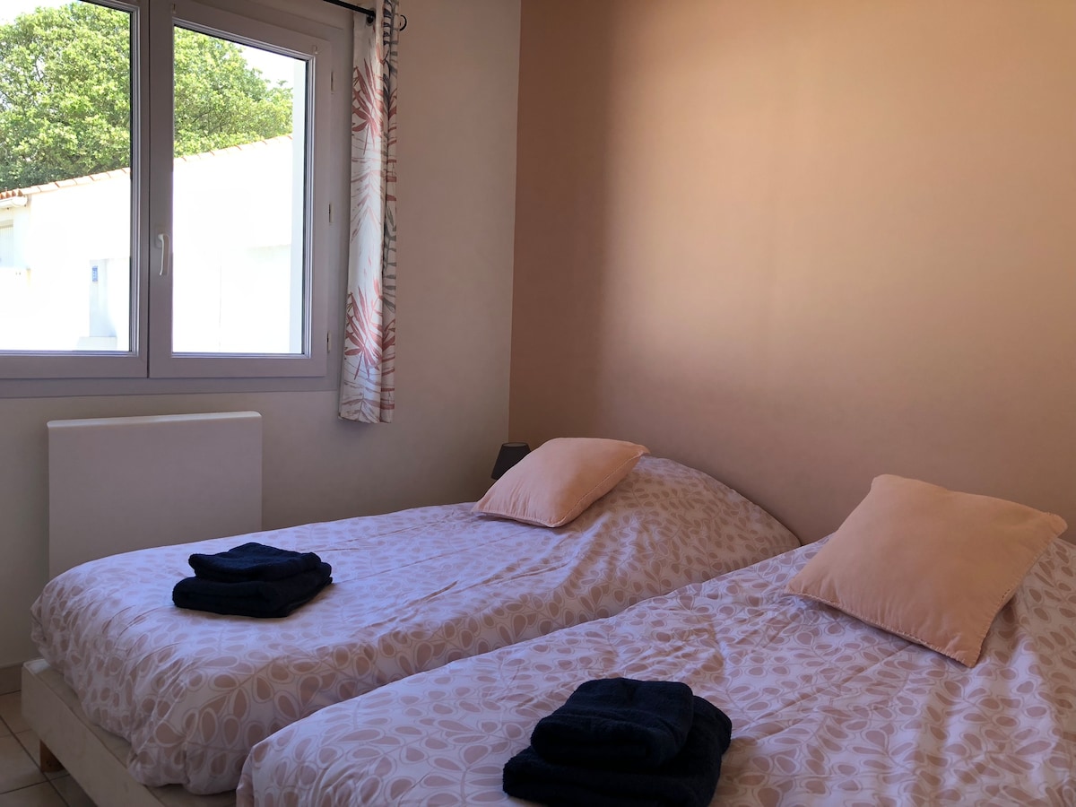 საძინებელი 3