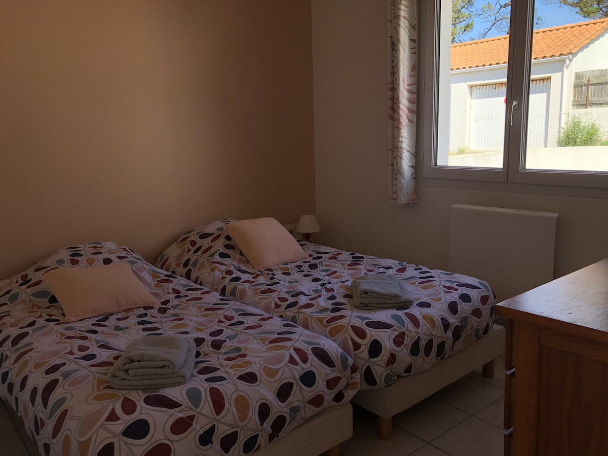 საძინებელი 2