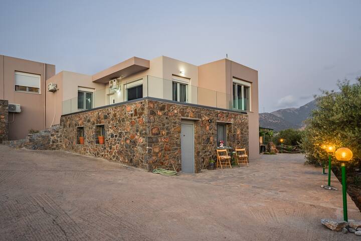 Villa Aktis with Freshwater Pool gallery image 5