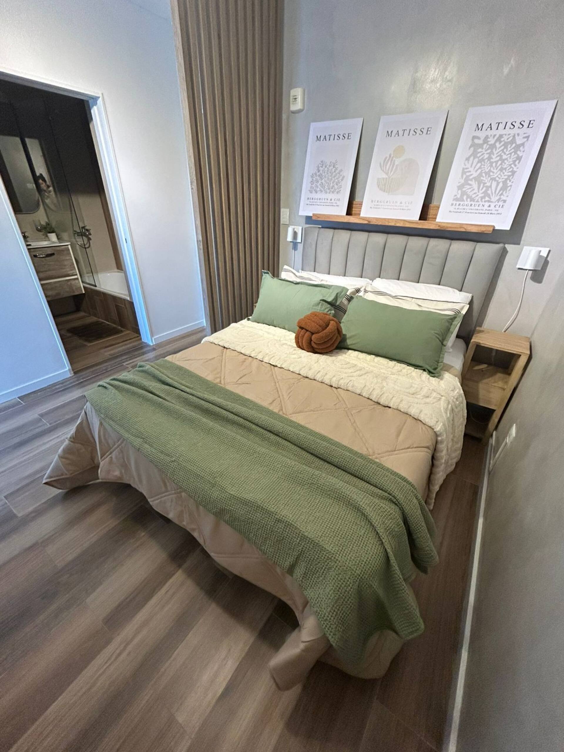 Your Stylish Retreat in the City