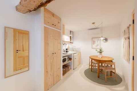 Casa Oliveta-
 Blanqueta Studio