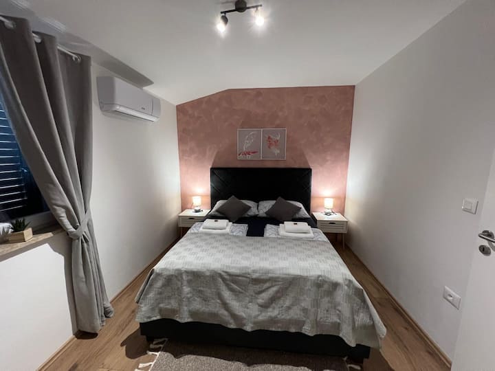 غرفة النوم 2