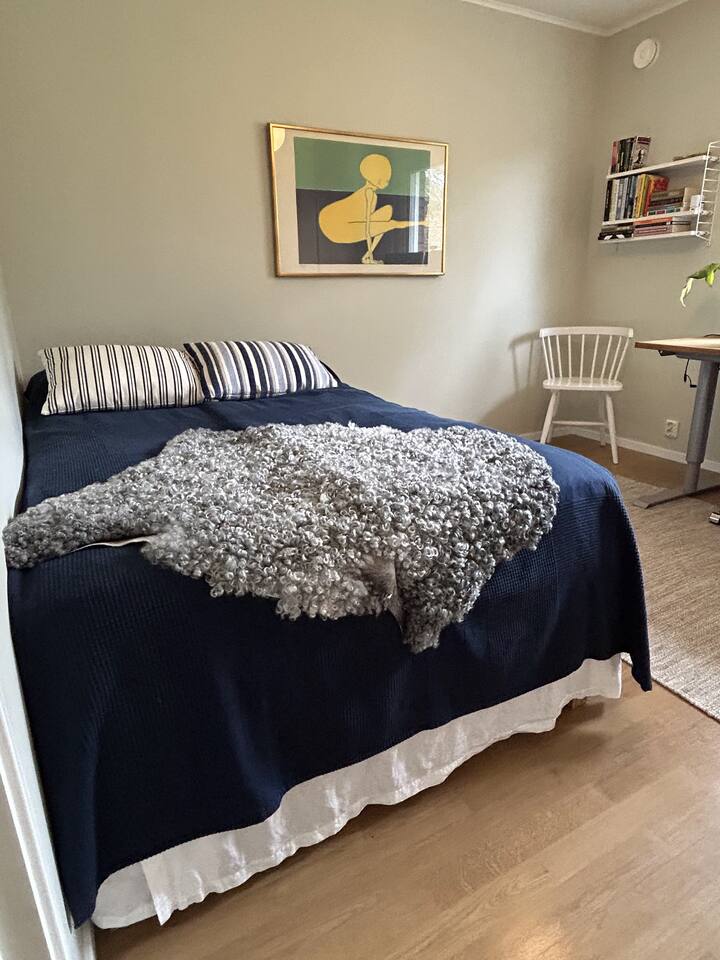 Kitanda cha watu wawili sentimita 120