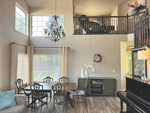 Travelers Dream! Large Home | Huge Yard | See Pics