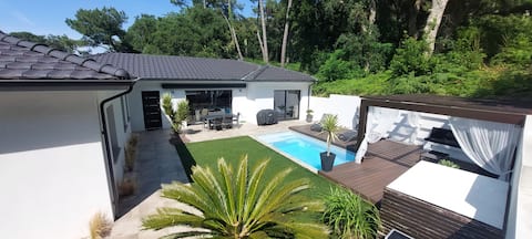 At Enae's, House, pool, quiet, beach