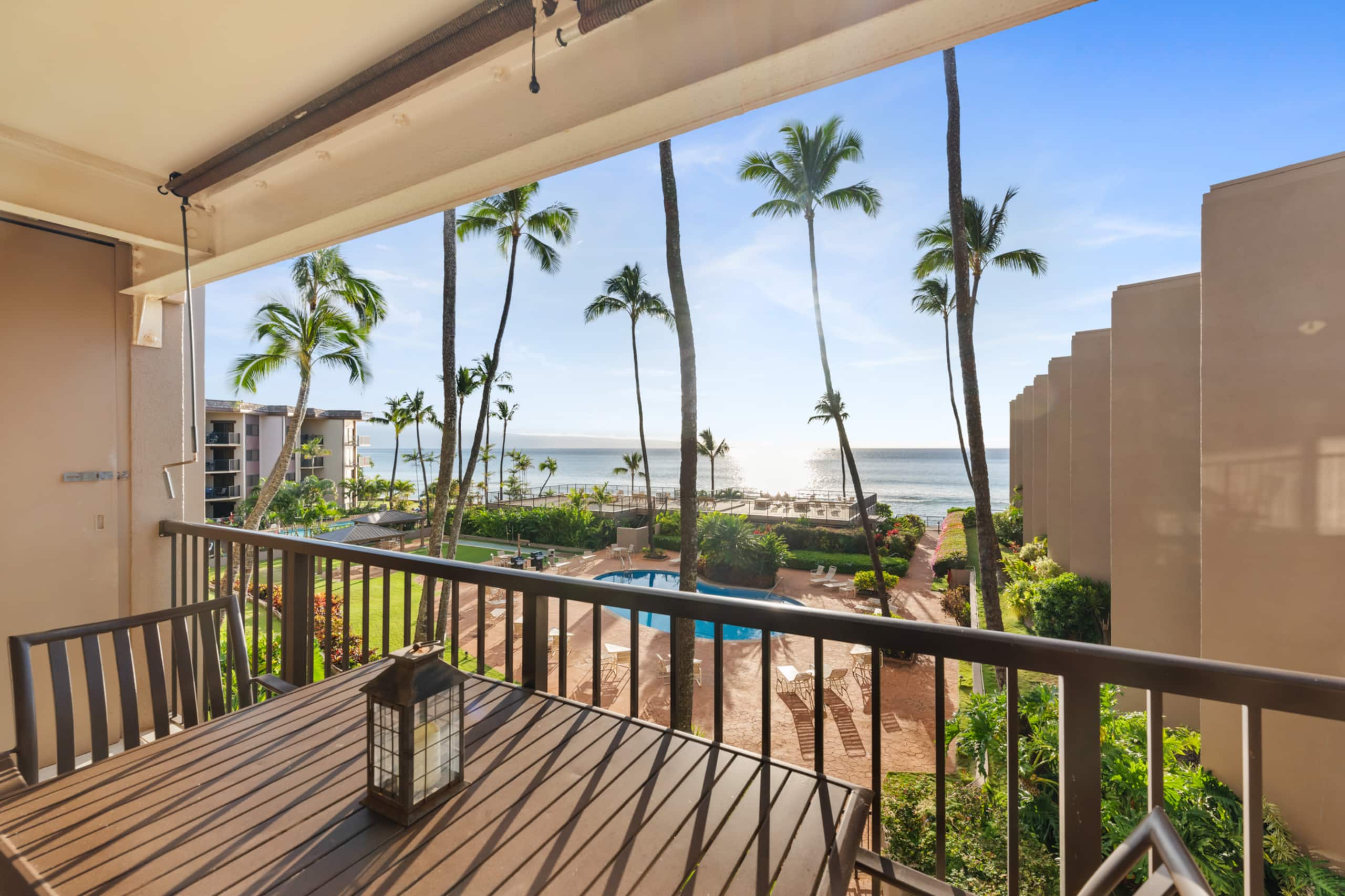 Honokowai 1BR Oceanfront Condo Walk 2 Shops Dining - Photo 28