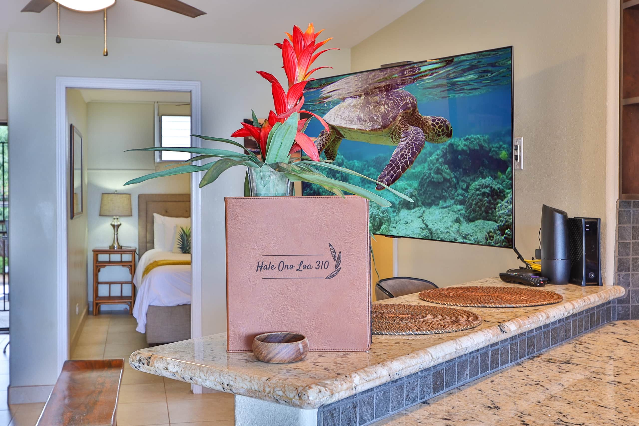Honokowai 1BR Oceanfront Condo Walk 2 Shops Dining - Photo 14