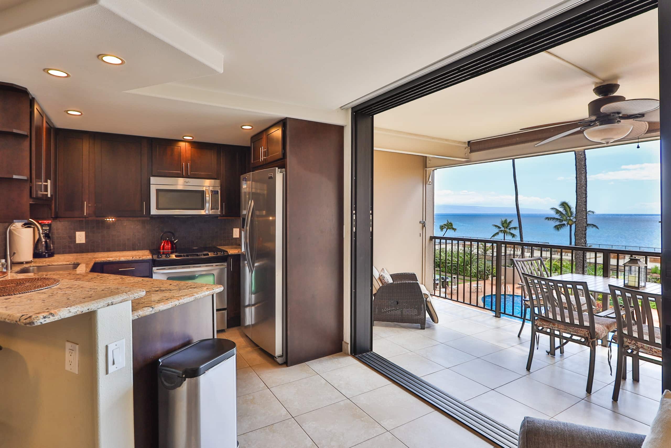 Honokowai 1BR Oceanfront Condo Walk 2 Shops Dining - Photo 9