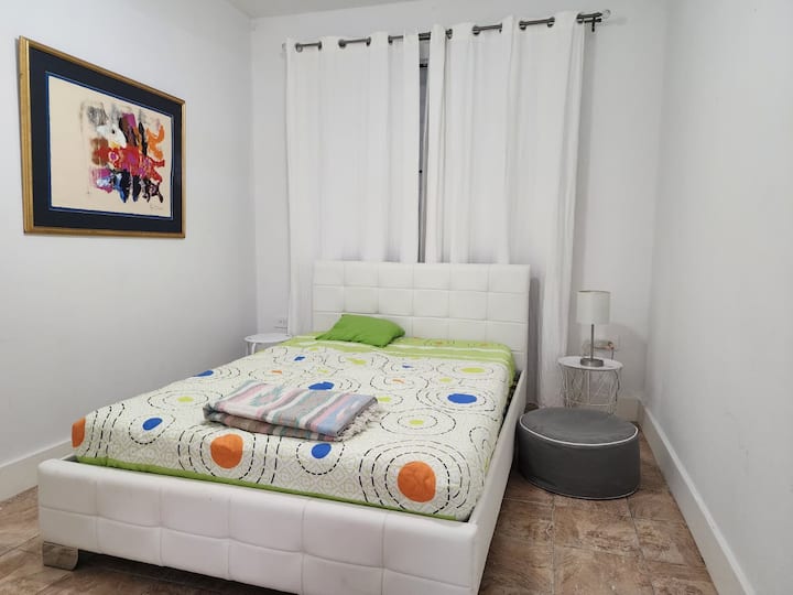 საძინებელი 2