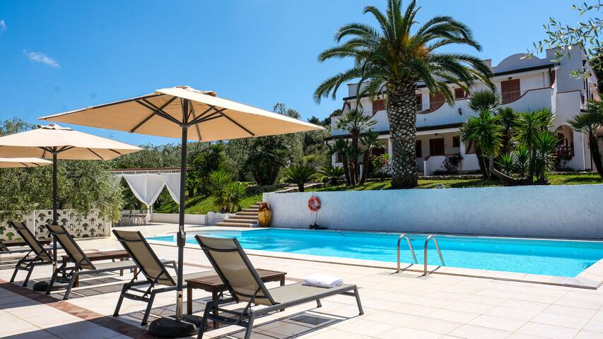 Villa Poggio di Luna con piscina privata