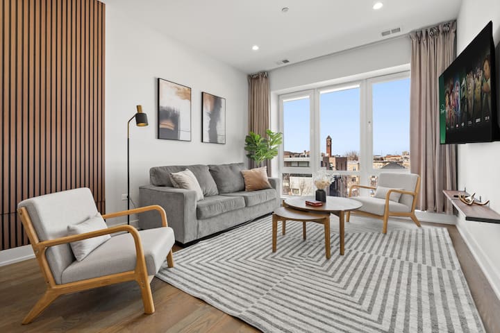 Spacious&Modern Condo | Near Dwtn | Secure Parking