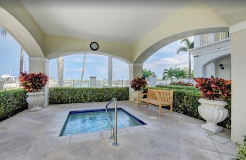Palm Beaches Vacation 2/2