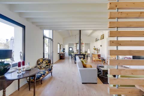 Casa do Carvalhal w/ pool, AC, forest near Aveiro