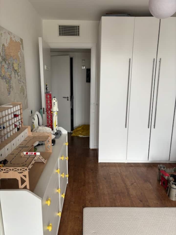 Spavaća soba 1