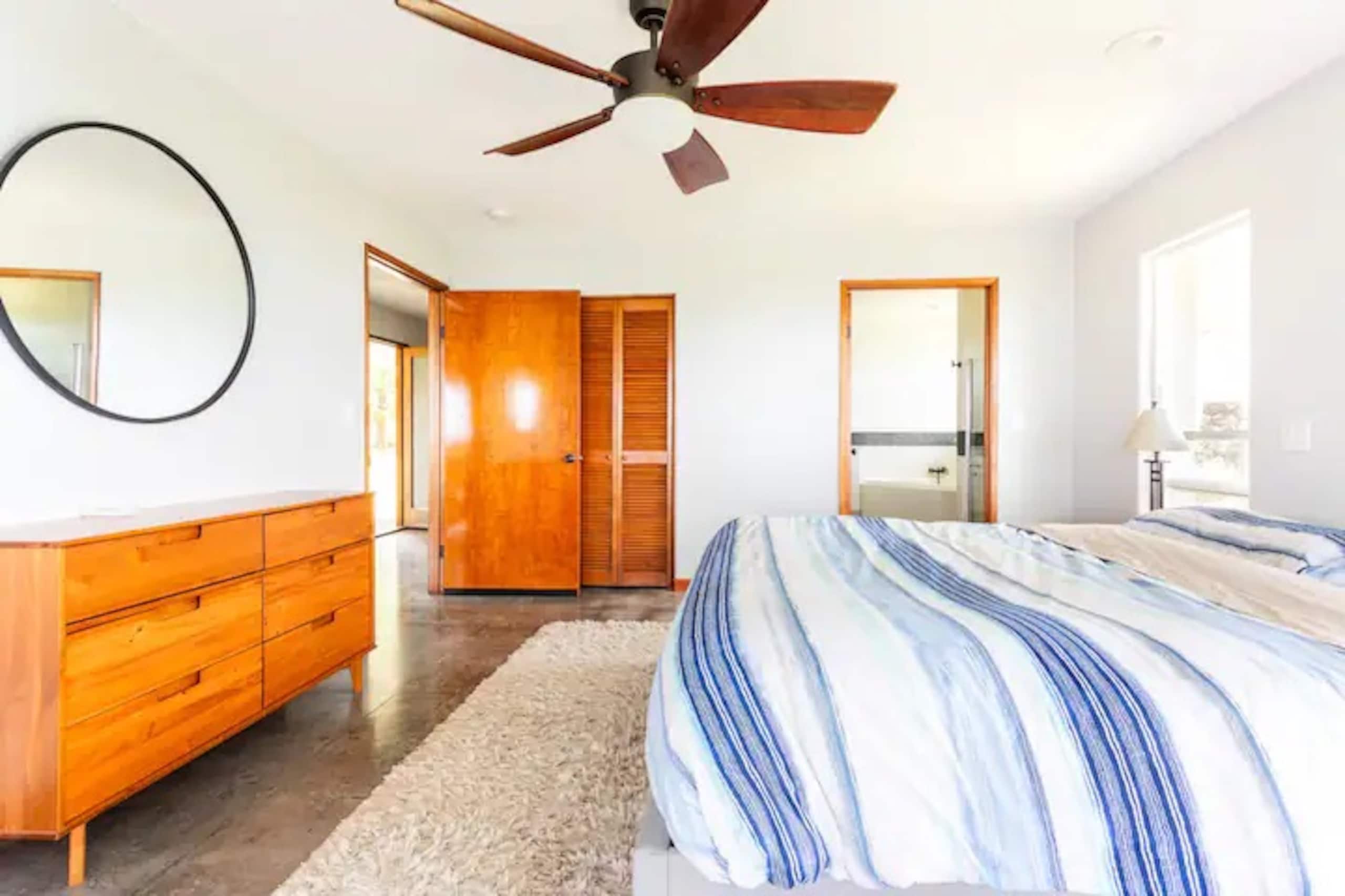 Home in Keaau · ★4.83 · 4 bedrooms · 5 beds · 4 private baths - Image 7