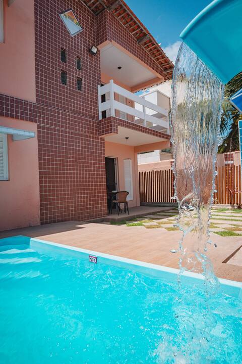 Beach house w/ Private Pool and Churrasq.
