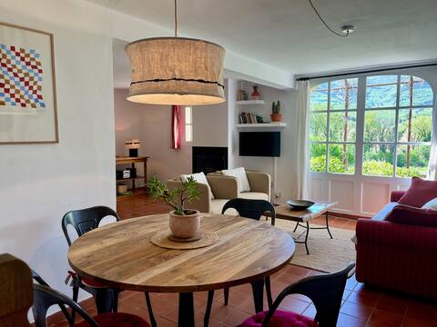 Lavender and Luberon view, Villa, pool, AC