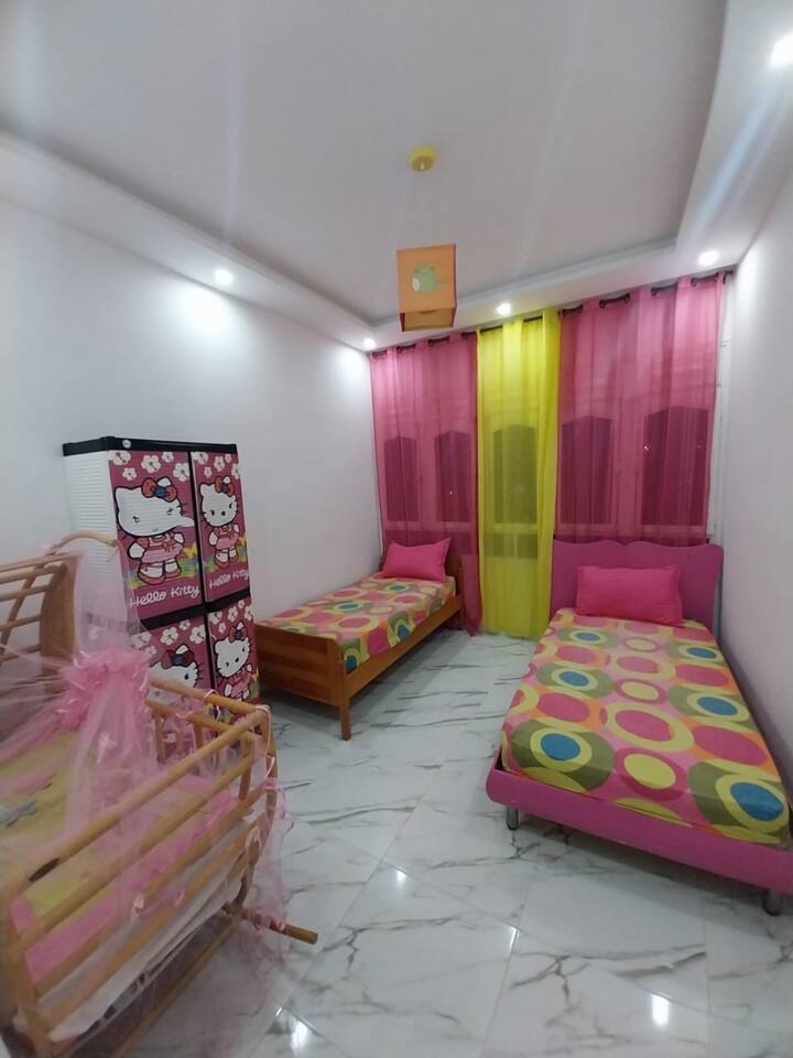 საძინებელი 1