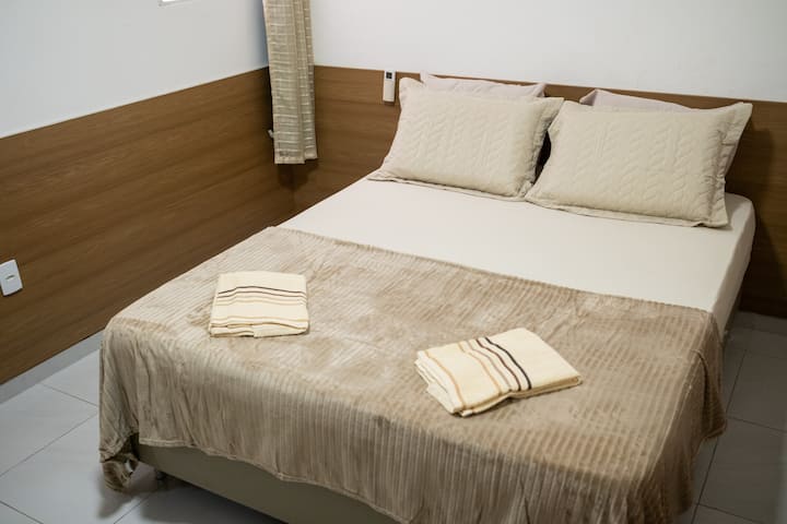 საძინებელი 1