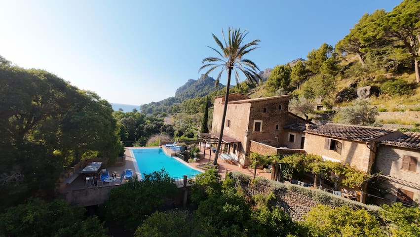 Finca Can Lleig with superb views